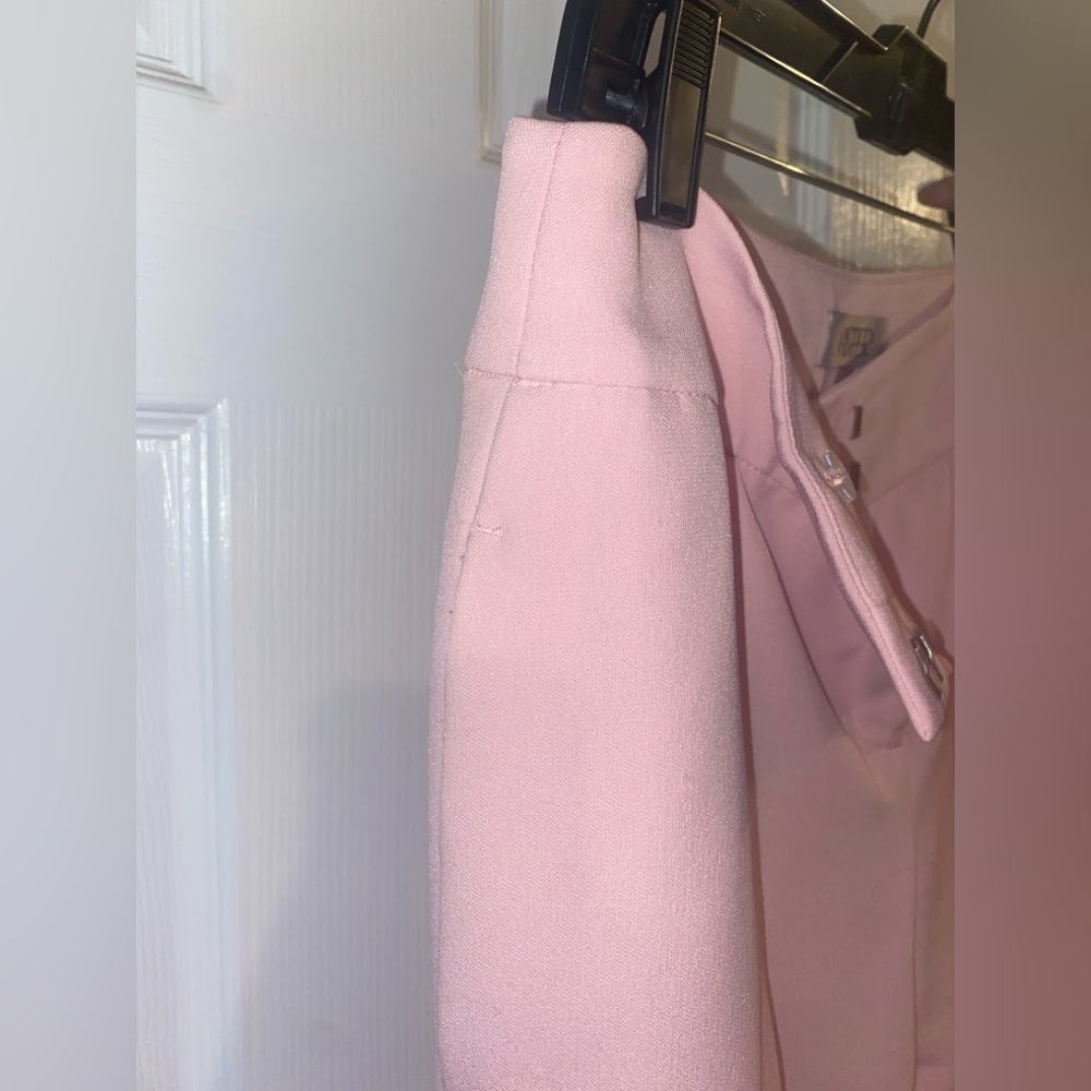 Kasper Women's Straight Leg Pants in Soft Pink SZ 4 EUC - Picture 5 of 9